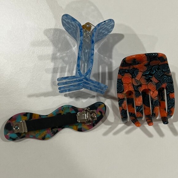 Set of 2 Chunks Ursa Claw Clips and Barrette - Picture 2 of 3